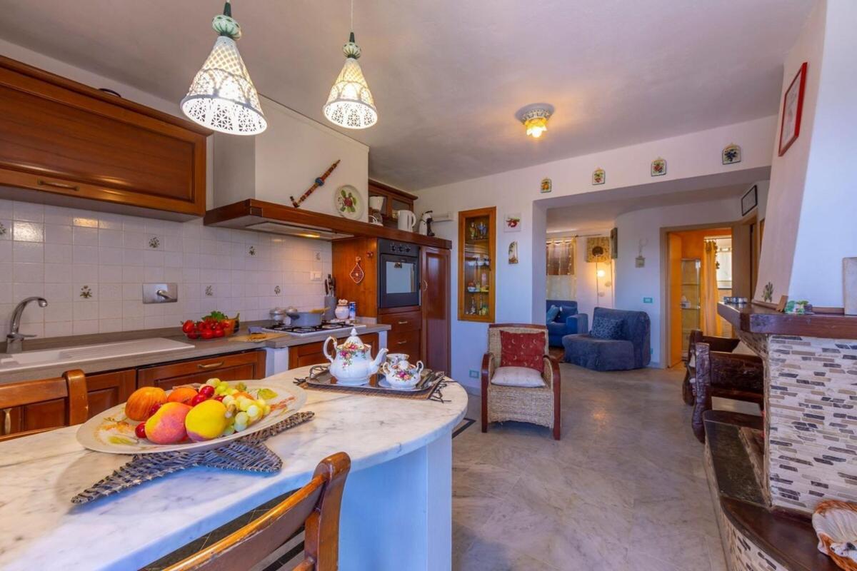 La Casa Fra Gli Ulivi Luxury Apartments With Pool Near Cinque Terre And Tuscany Monte Marcello Kültér fotó